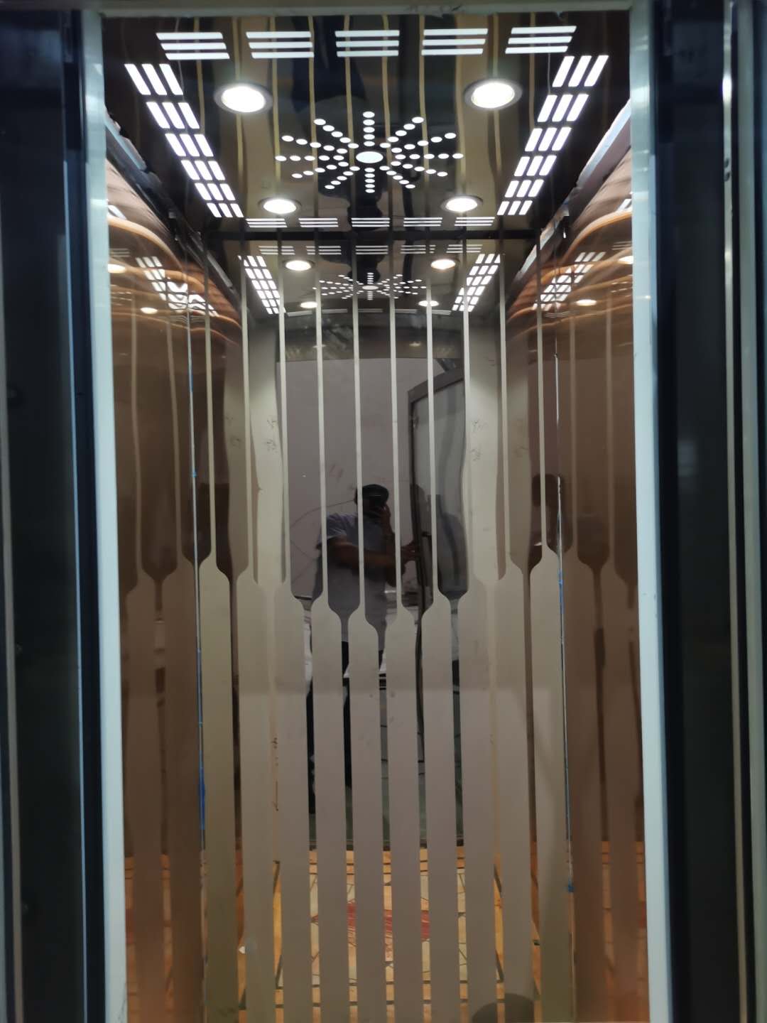 别墅电梯
